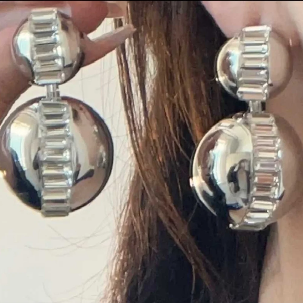 Akira Elegant Silver Drop Earrings